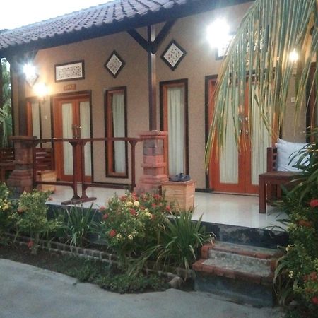 Gara Menjangan Homestay Баньюведанг Экстерьер фото